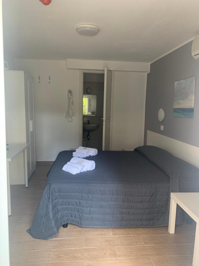 Hotel Augustus 米兰马瑞提那 外观 照片